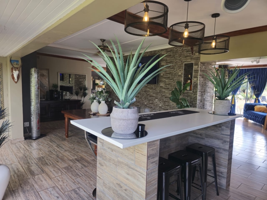 13 Bedroom Property for Sale in Wilkoppies North West